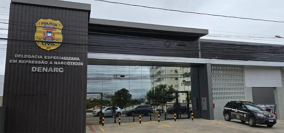 Polícia Civil cumpre ordens judiciais contra facção criminosa voltada para o tráfico interestadual