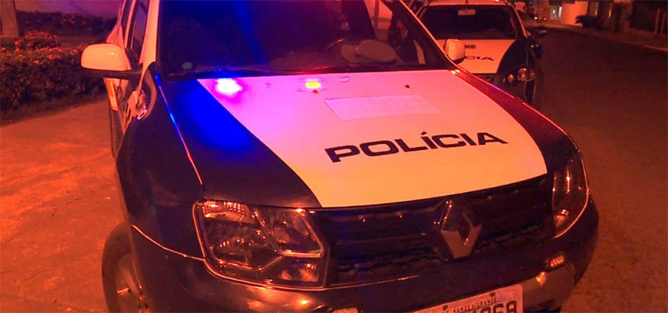 Três são presos por invasão e roubo em fazenda