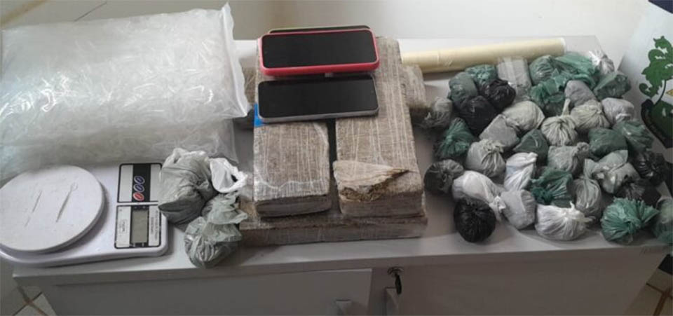 Ipiranga: Polícia apreende grande quantidade de drogas e prende suspeitos
