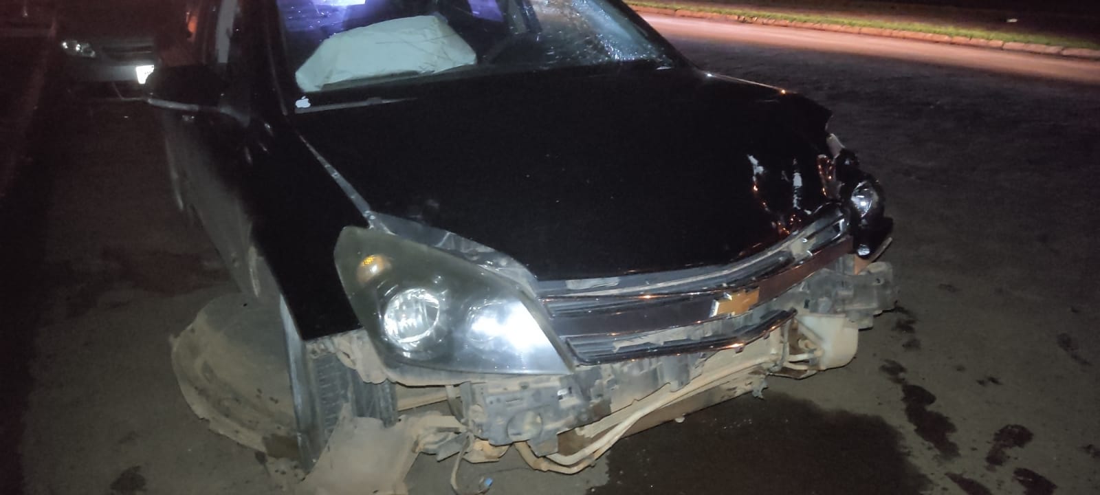 Tapurah: Jovem fica ferido em colisão entre carro e moto e é encaminhado para o regional