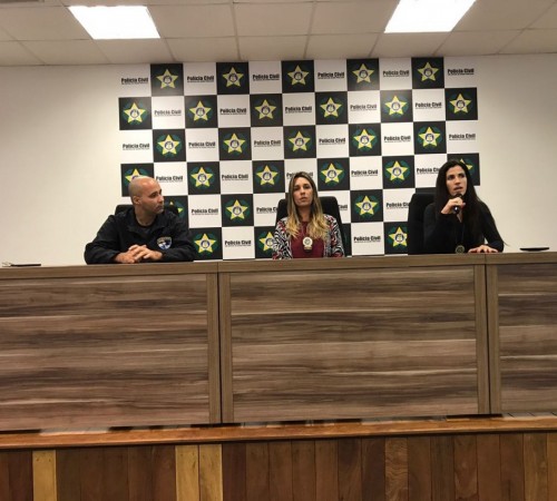 Polícia Civil realiza operação para prender envolvidos com o jogo Baleia Azul