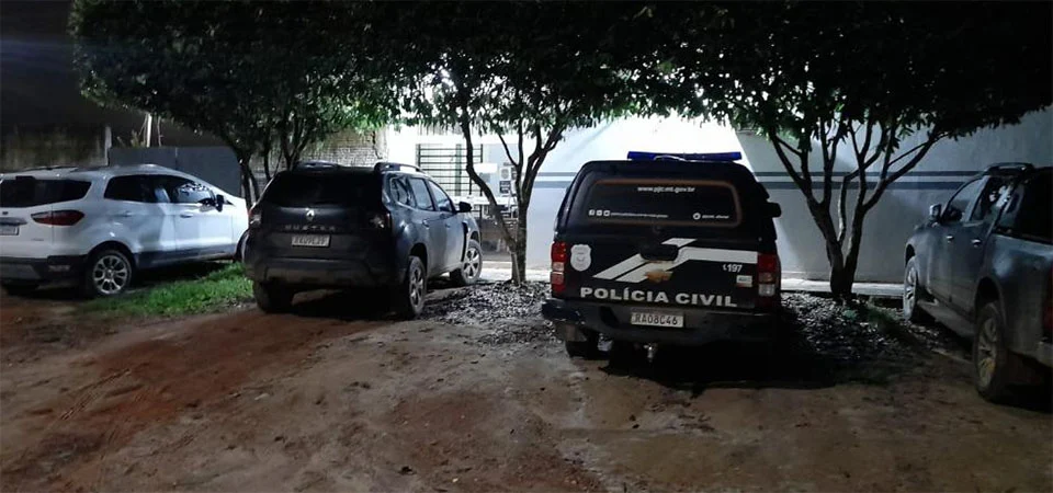 Jovem acaba atingido por árvore na cabeça e m0rre