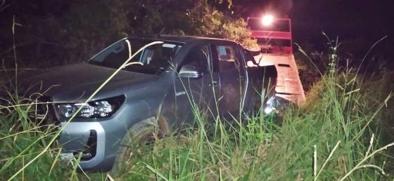 Tapurah: Camioneta Hilux tomada de assalto em Juína é localizada no meio do mato