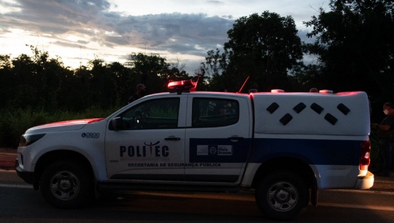 Adolescente pega moto para ir comprar remédio para a mãe e morre após acidente