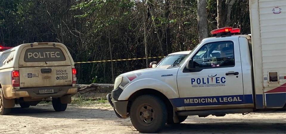 Corpo é localizado decapitado em matagal