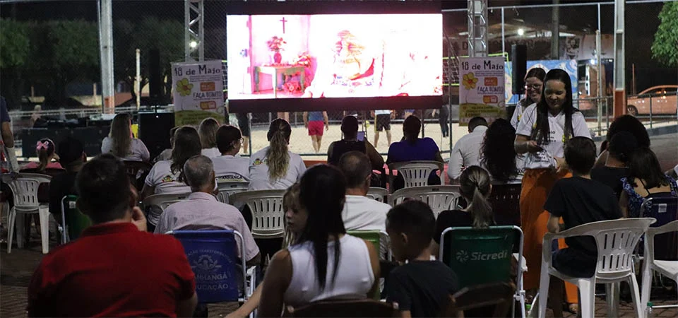 Itanhangá: Cinema na Praça leva conscientização e diversão às famílias em alusão ao Maio Laranja. Fotos