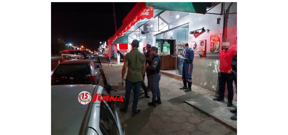Dupla executa a tiros homem de 30 anos que estava em conveniência