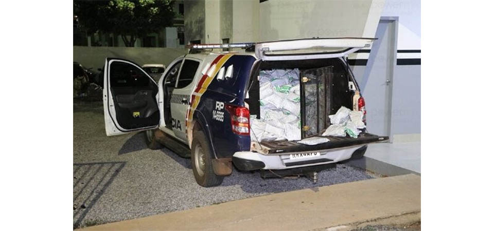 PM prende idoso de 62 anos com agrotóxicos contrabandeados do Paraguai
