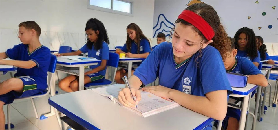 Seduc abre período de transferências dos alunos dos municípios para rede estadual