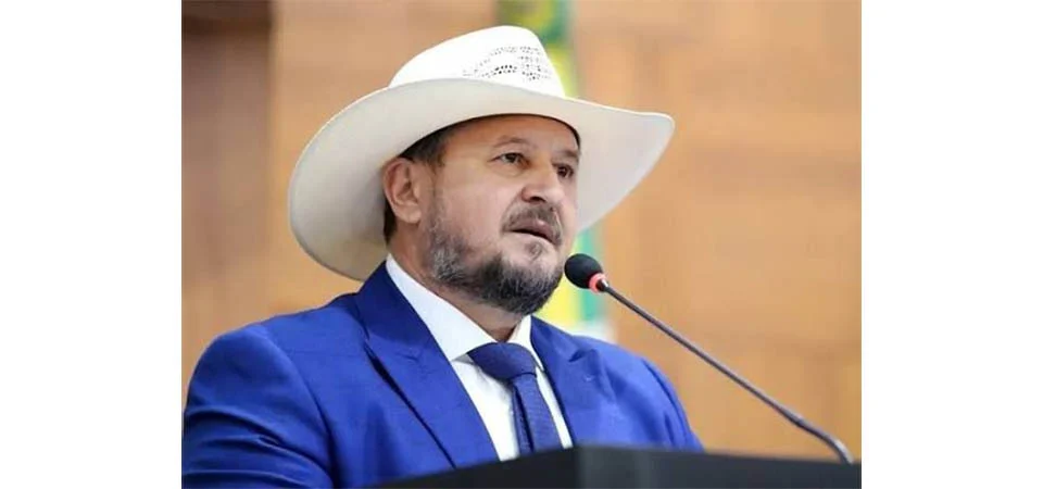 Projeto de Cattani obriga presos de facções a repintar muros pichados em MT