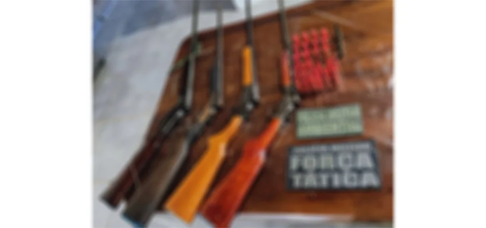 Batalhão Ambiental apreende espingardas e materiais para pesca predatória