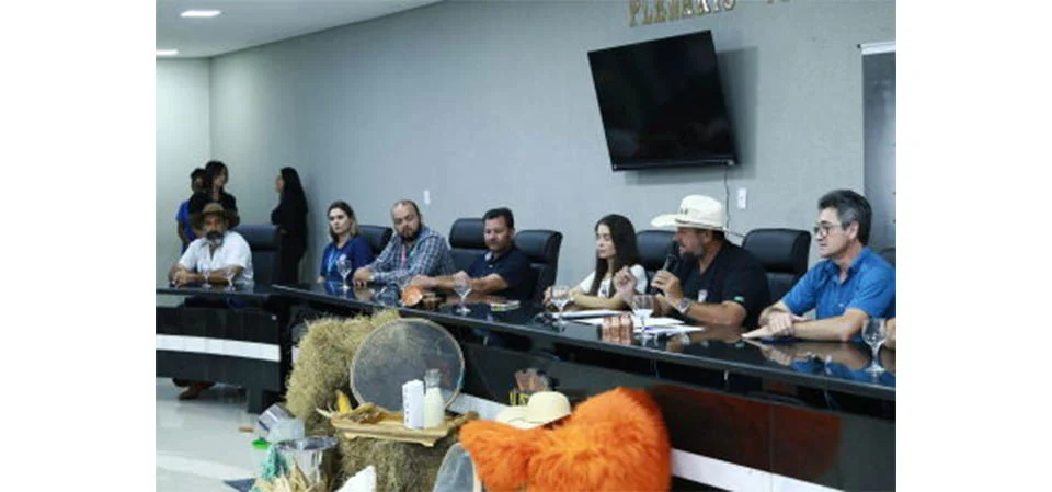 Embrapa Gado de Leite: Produção de Leite no Brasil Durante a Entressafra