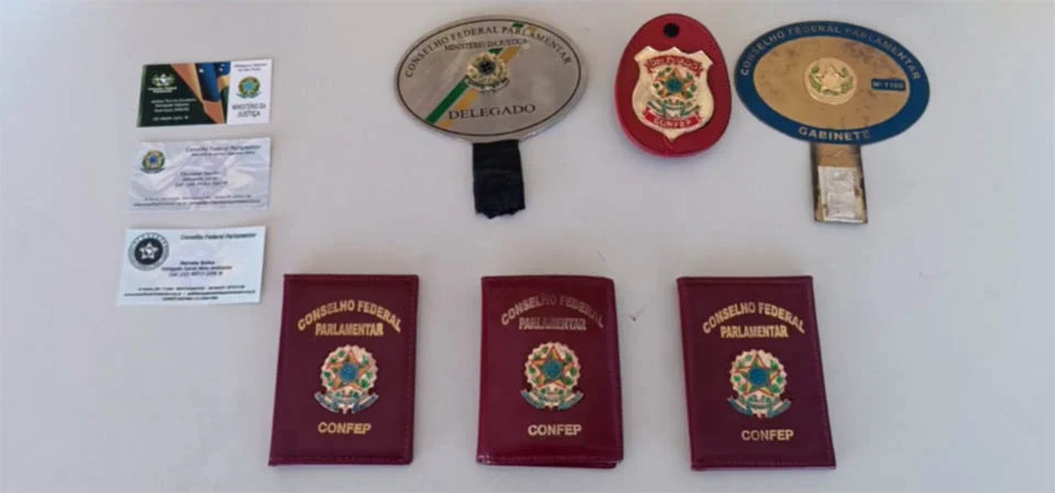 Homens que se passavam por agentes federais são presos dentro da Prefeitura