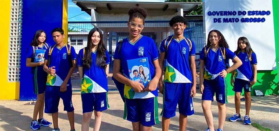 Matrículas de alunos da Rede Estadual continuam apenas de forma presencial, informa Seduc