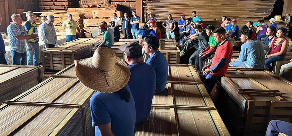 Representantes do setor de base florestal se mobilizam pela reeleição de Xuxu Dal Molin