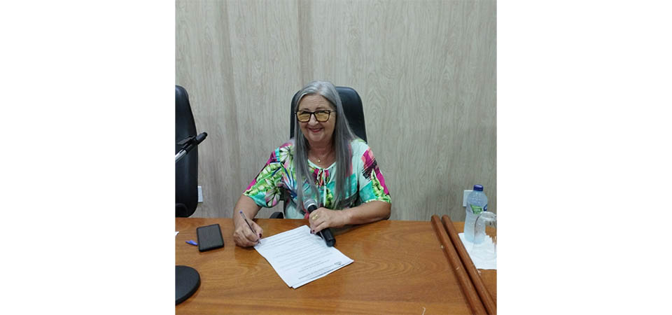 Itanhangá: Sessão da Câmara de Vereadores homenageia as Mulheres