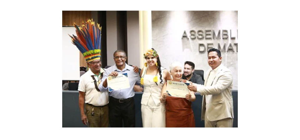 ALMT homenageia lideranças indígenas e reforça compromisso com povos originários