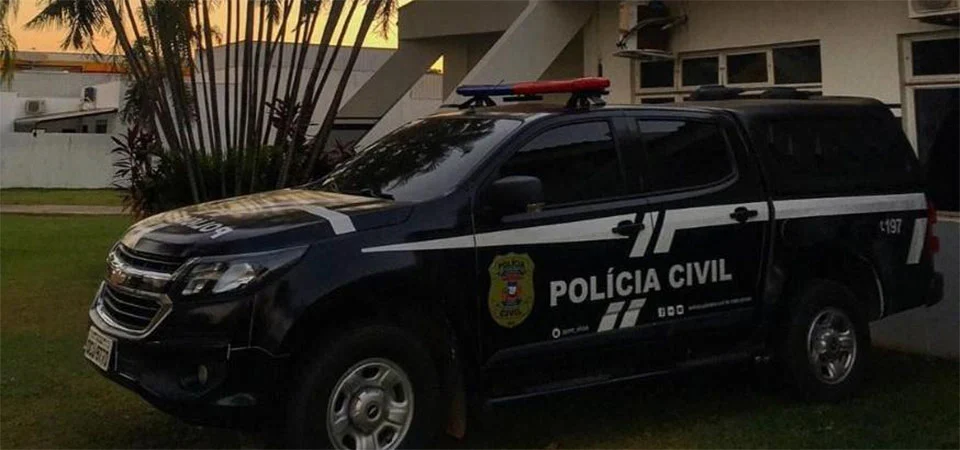 Polícia Civil cumpre mandado de busca em investigação de compartilhamento de vídeo íntimo de adolescente