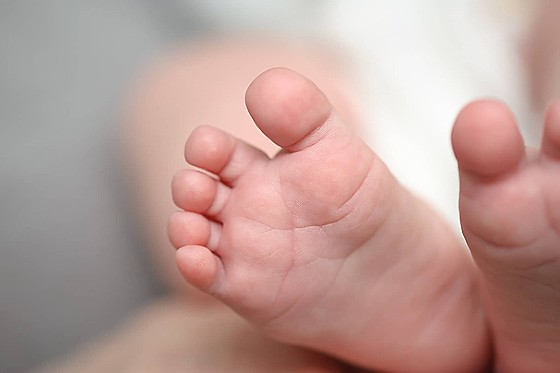 Após mais de 20 anos, mãe investigada pela morte da própria bebê é presa