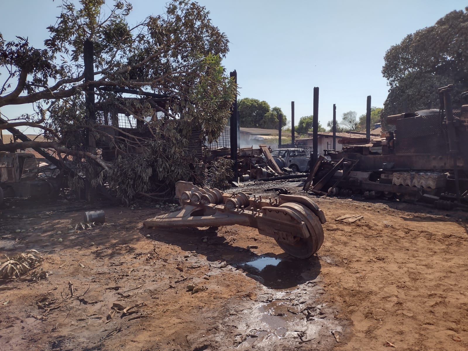 Itanhangá: Incêndio na oficina mecânica em Simione pode ter sido criminoso