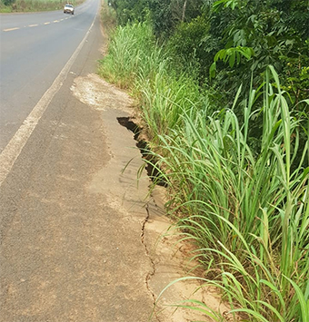 Itanhangá: Bueiro na MT 338 sentido Simione começa a dar sinais que vai romper