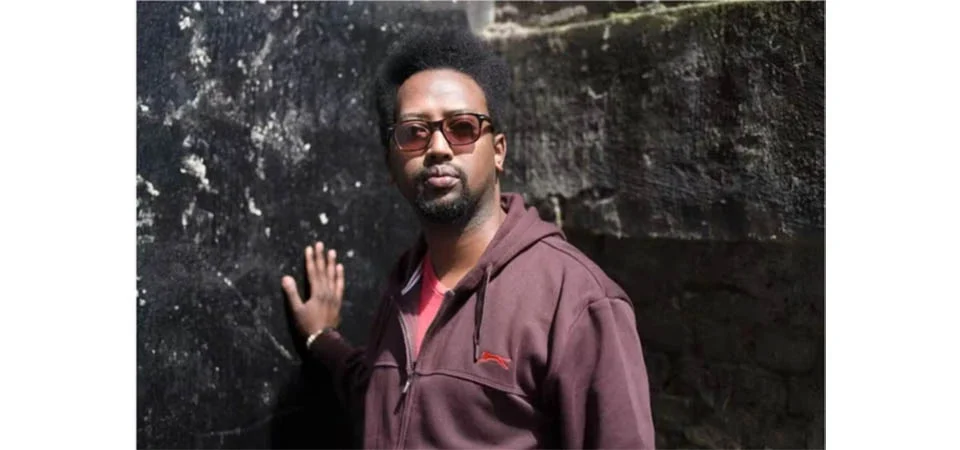 Homem de 29 anos acorda de coma com lembranças da vida de outra pessoa