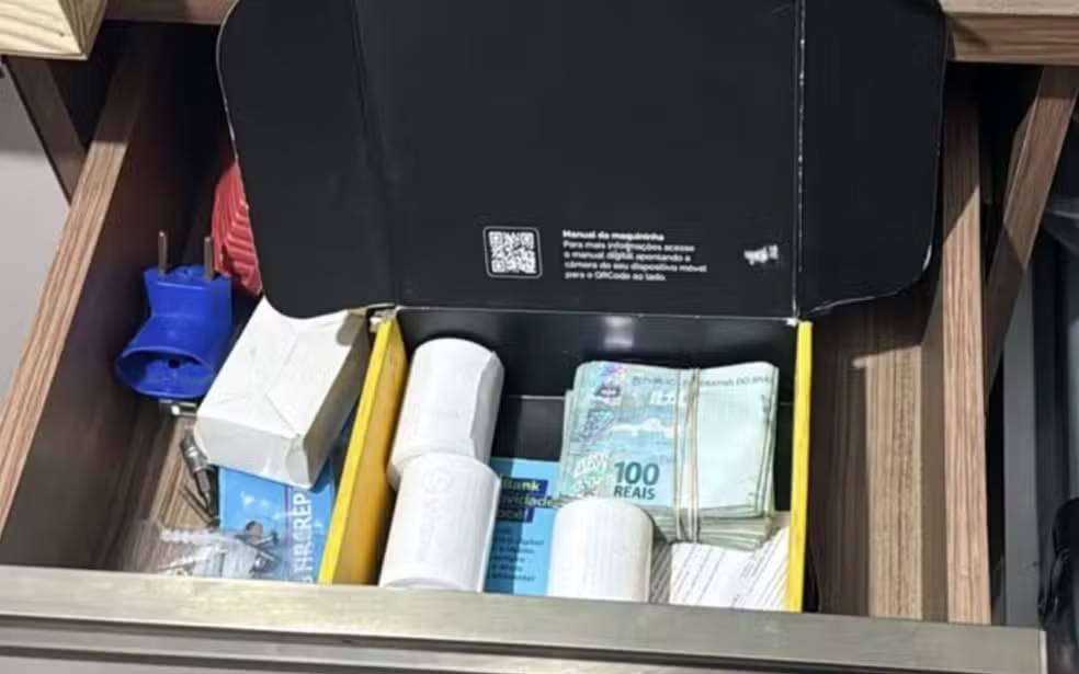 PF desarticula esquema milionário que simulava roubos de encomendas para fraudar os Correios