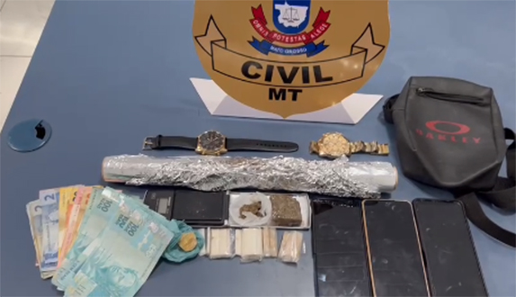 Tapurah: Polícia prende traficantes, salva dois que estavam apanhando e recupera carro. Fotos