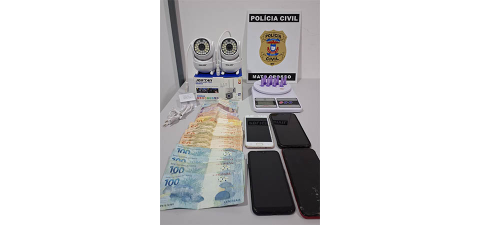 PJC fecha ponto de apoio de organização criminosa e prende duas mulheres