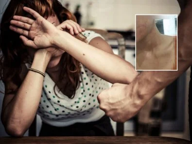 Covarde esfaqueia esposa grávida e depois vai dormir