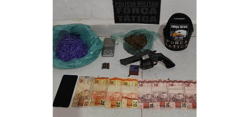 PM apreende arma de fogo, munições e faccionado com sete passagens criminais morre em confronto