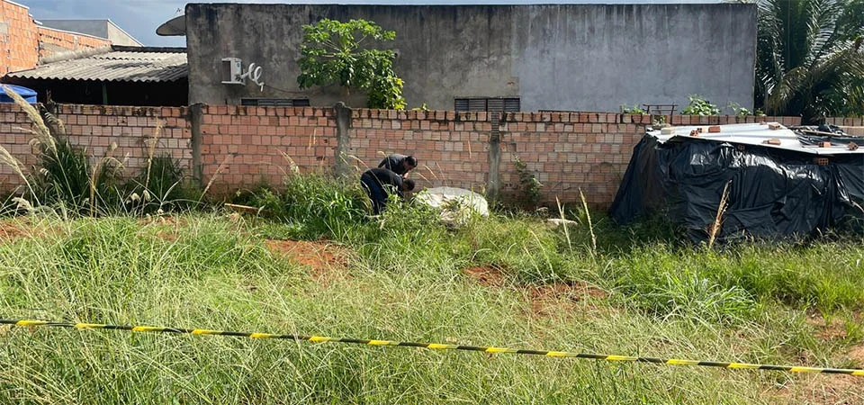 Homem é encontrado morto em avançado estado de decomposição