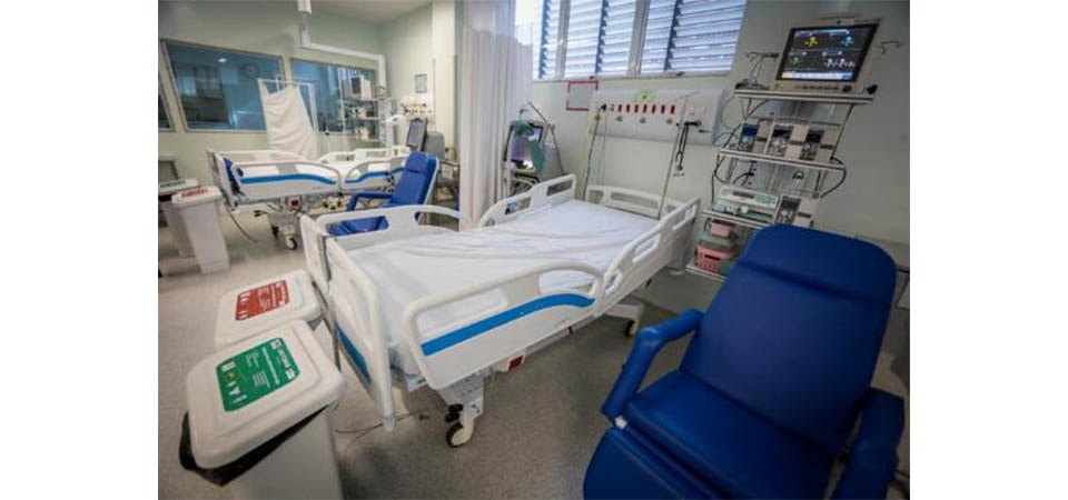 Mãe é presa por agredir e sufocar bebê de cinco meses em UTI