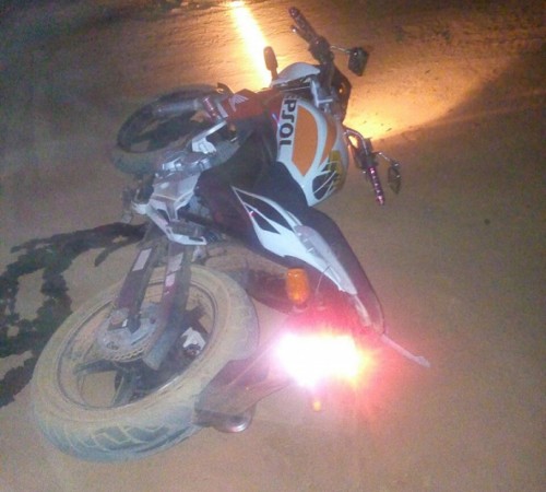 Itanhangá: motoqueiro foge da Policia, cai e se machuca bastante.