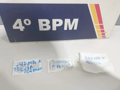 Mulher sequestrada por maníaco teve cabelo e dedos cortados