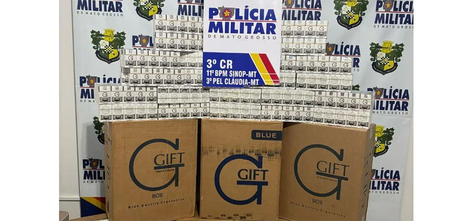 Polícia Militar prende mãe e filho com quatro mil maços de cigarros contrabandeados