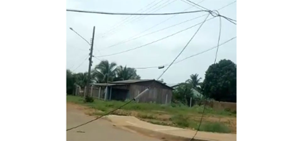 Itanhangá: Fios de energia caídos colocam em risco a população