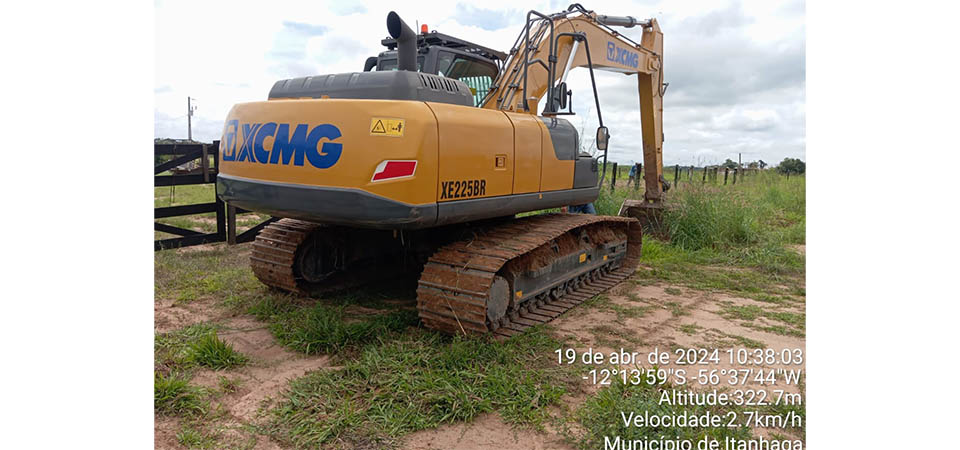 Itanhangá: Governo do Estado destina escavadeira hidráulica para o município