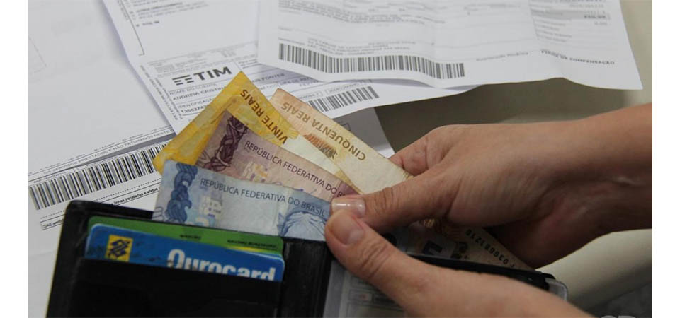 Inadimplência é realidade para 49,84% dos mato-grossenses