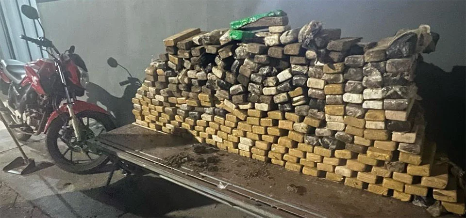 Patrulha Rural localiza depósito de facção criminosa e apreende 270 quilos de maconha