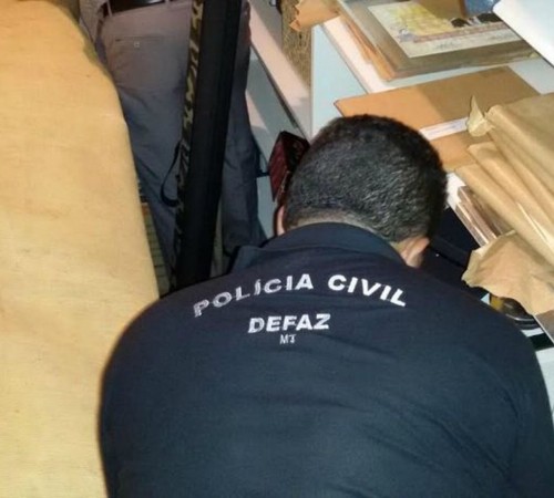 Delator diz que policiais civis alertaram sobre prisão de ex-governador de MT