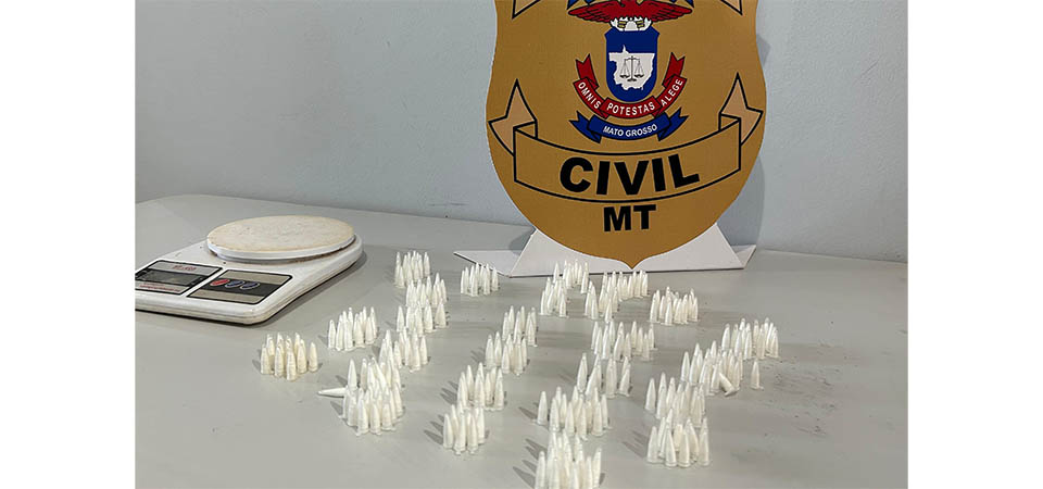 Tapurah: Mulher é detida em flagrante com 300 pinos de cocaína