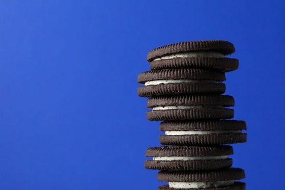 Fake News: Anvisa esclarece que biscoitos recheados não contém petróleo