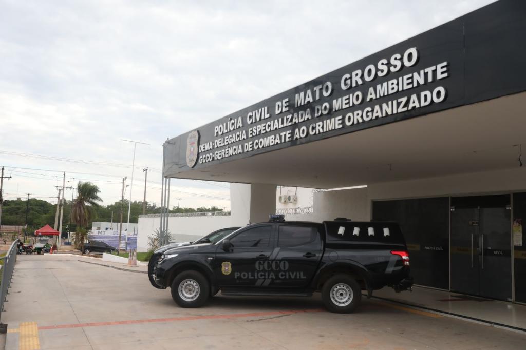 Polícia Civil desarticula grupo criminoso envolvido em furtos de cargas de soja em fazenda