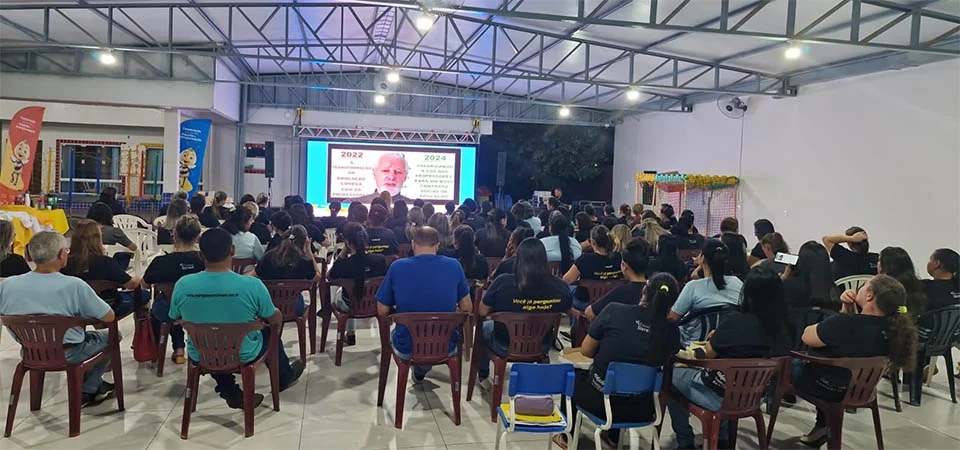 Itanhangá: Sicredi Centro Norte realiza encontro interestadual e faz homenagem ao dia dos professores. Fotos