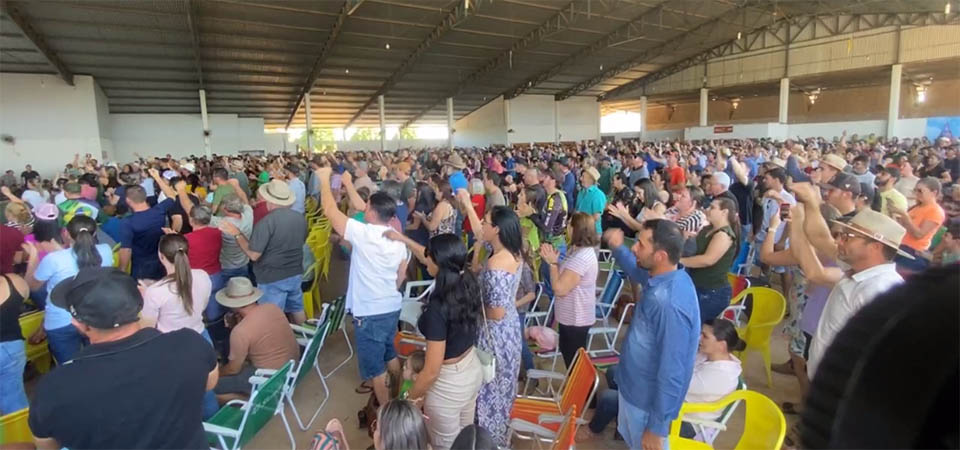 Itanhangá: Mais de duas mil pessoas se reuniram para protestar contra ações do INCRA. Vídeos