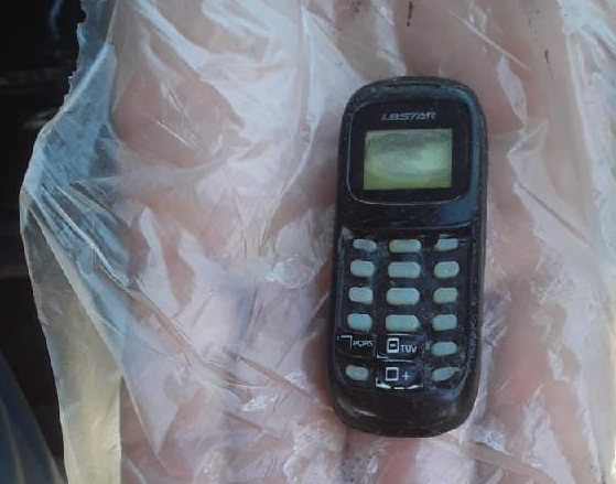 Preso que engoliu celular passa por cirurgia para retirada de objeto