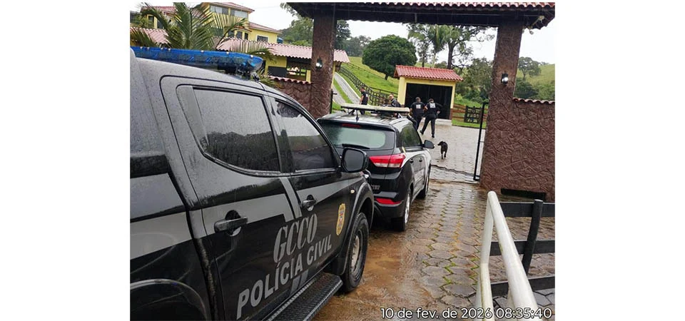 Imóveis rurais e veículos de luxo integravam império financeiro de facção desarticulado pela Polícia Civil