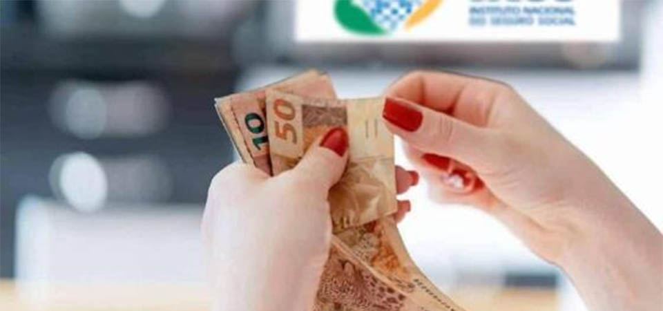 Filhas “solteiras” de servidores mortos custam R$ 3 bilhões por ano