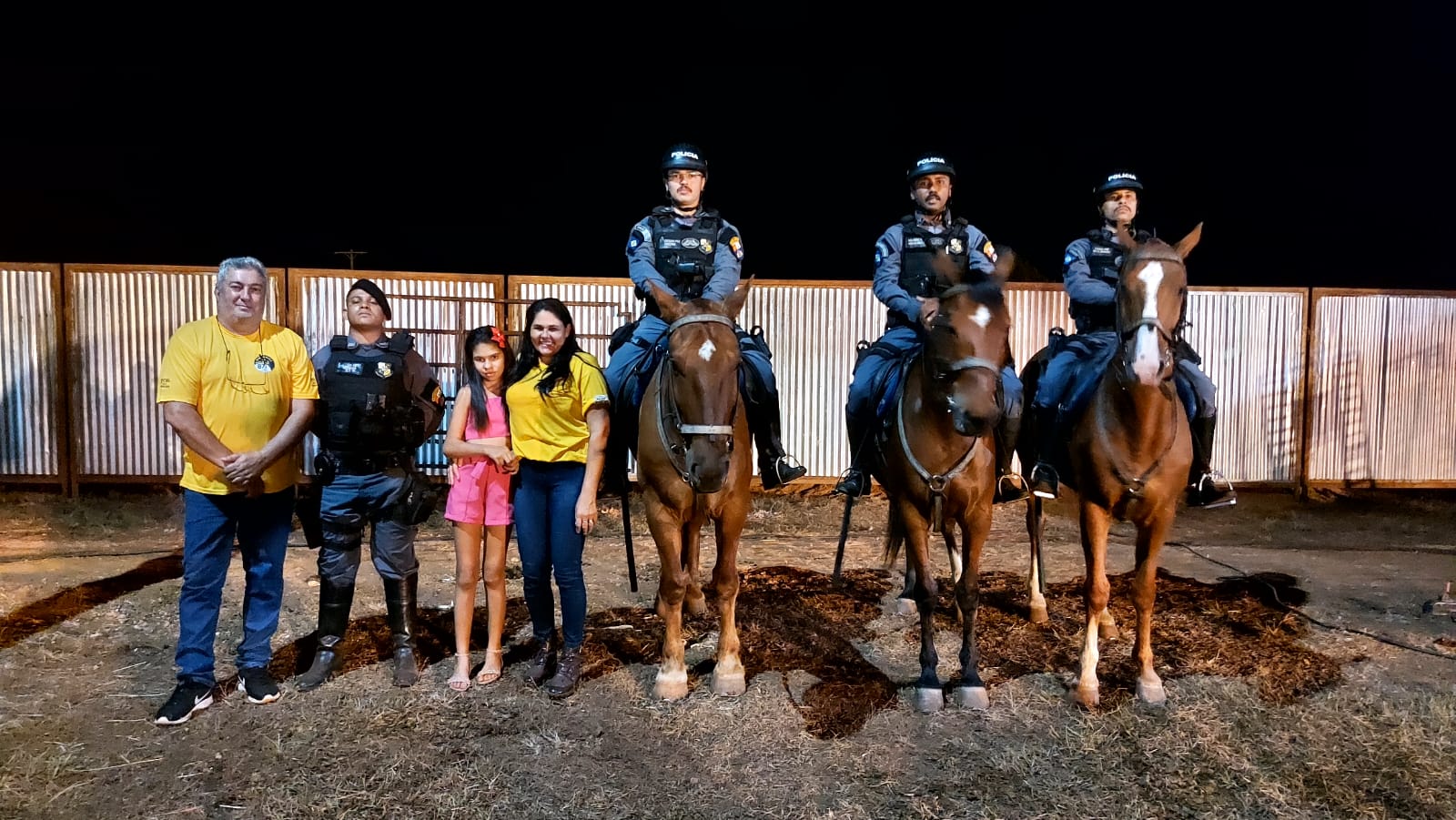 Itanhangá: Cavalaria da Polícia Militar reforça segurança da população durante o rodeio. Fotos e vídeo